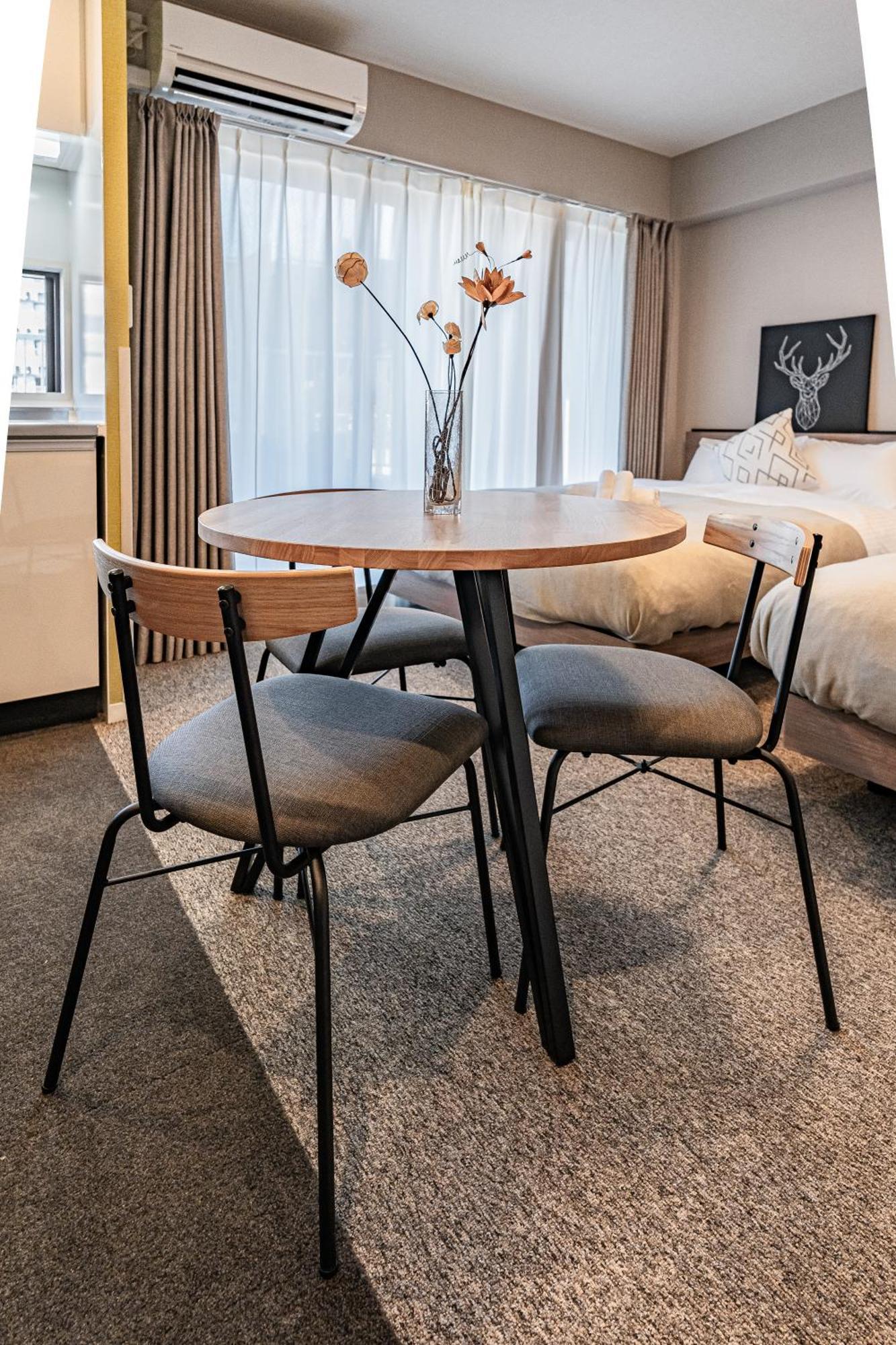 Apartment Hotel 11 Umeda Kamiyama Осака Экстерьер фото