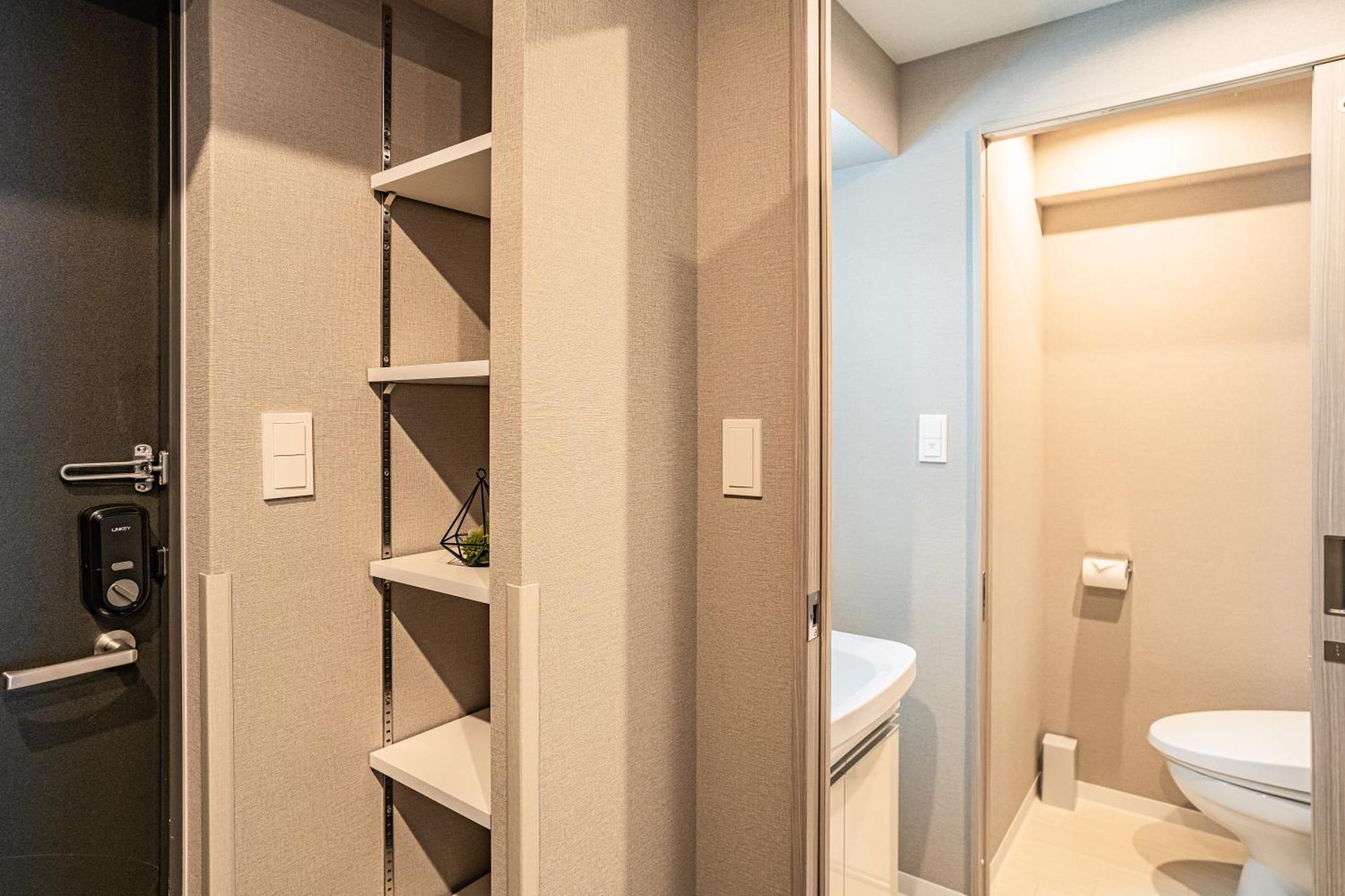Apartment Hotel 11 Umeda Kamiyama Осака Экстерьер фото