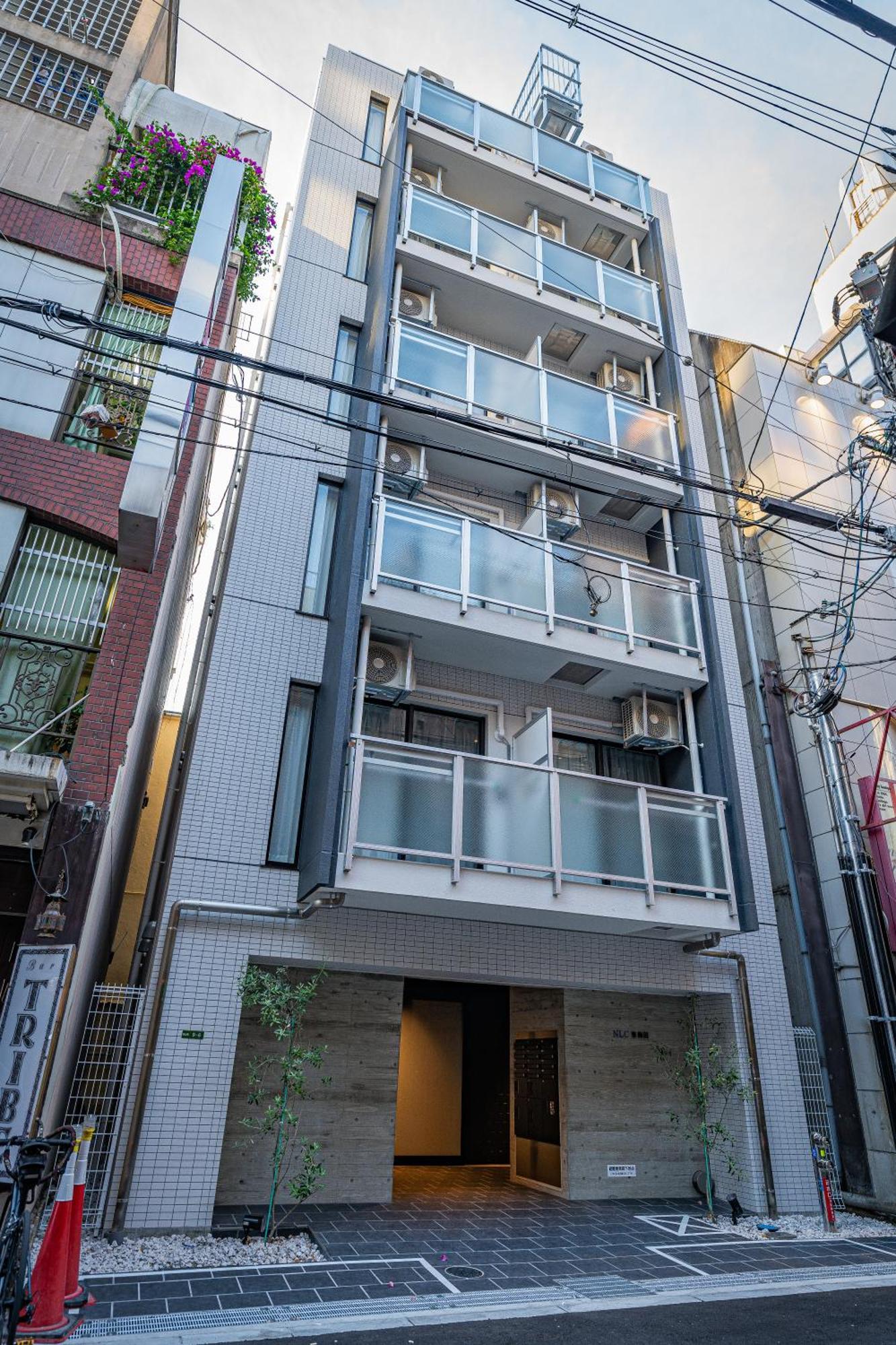 Apartment Hotel 11 Umeda Kamiyama Осака Экстерьер фото